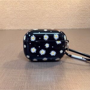 Black AirPod Pro Case with Daisies